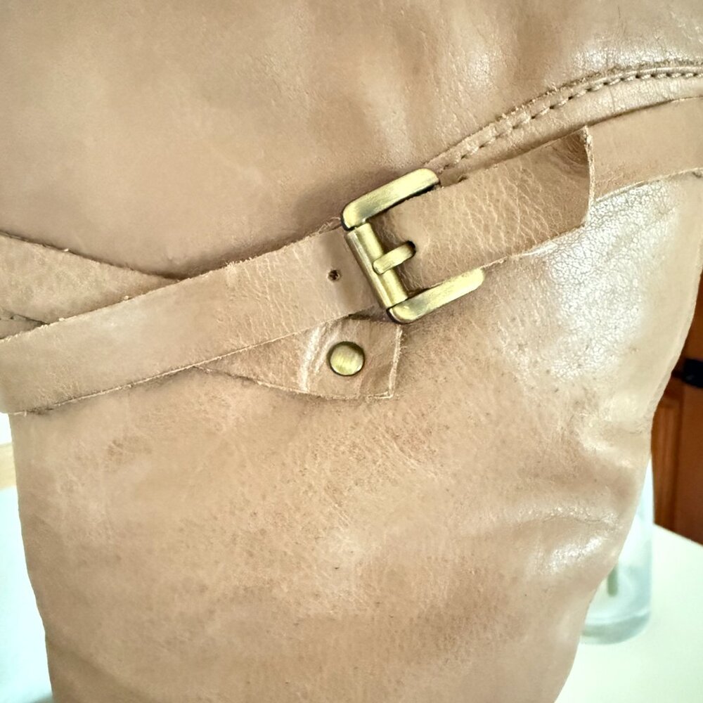 Guess Tall Wedge Boot Caramel Color Size 6.5 - image 4